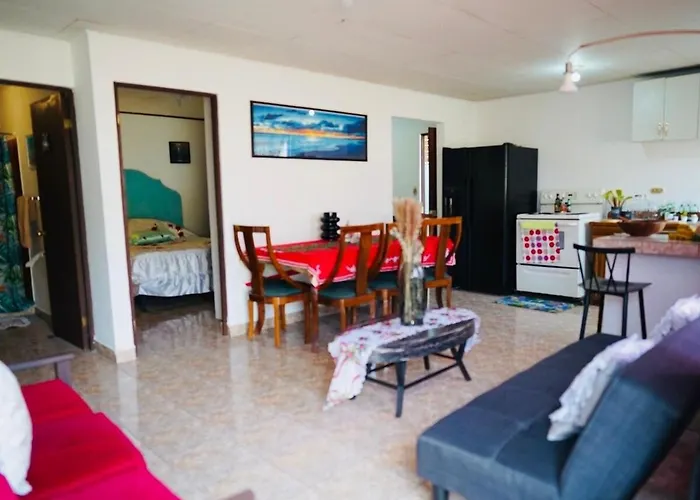 Pura Vida Tico Casita
